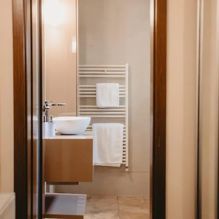 Sunny Hill Panorama - Napoca - Parcare Gratuita, Self Check In 24h, Aeroport 15 Minute! Apartment