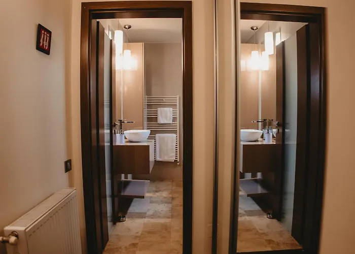 Sunny Hill Panorama - Napoca - Parcare Gratuita, Self Check In 24h, Aeroport 15 Minute! Cluj-Napoca