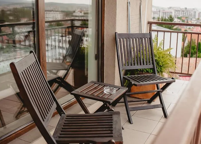 Apartment Sunny Hill Panorama - Napoca - Parcare Gratuita, Self Check In 24h, Aeroport 15 Minute! *